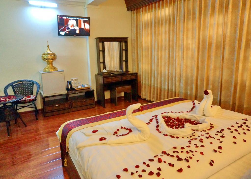 Hotel Sahara Mandalay Luaran gambar